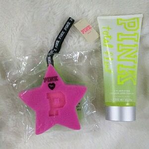 PINK Victoria's Secret Total Flirt 2-in-1 Wash And Scrub + Sponge